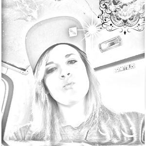 Meet your Posher, Joy